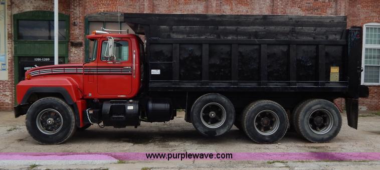 image for item H3450 1993 Mack RD690S triple axle dump truck