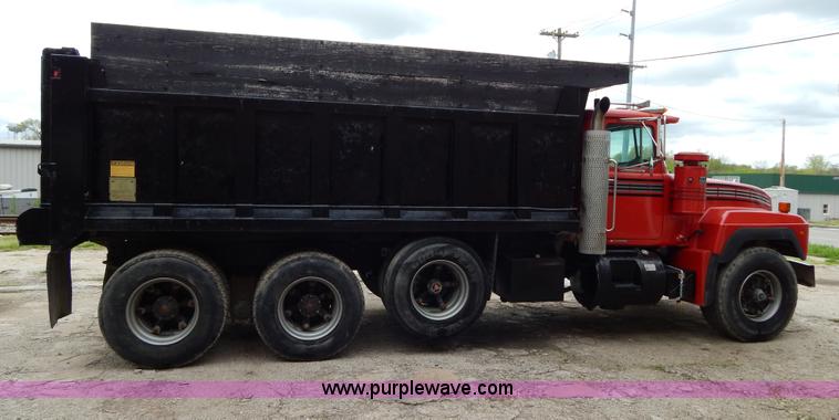 image for item H3450 1993 Mack RD690S triple axle dump truck