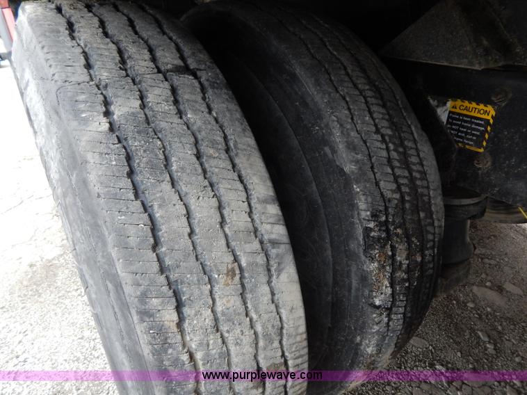 image for item H3450 1993 Mack RD690S triple axle dump truck