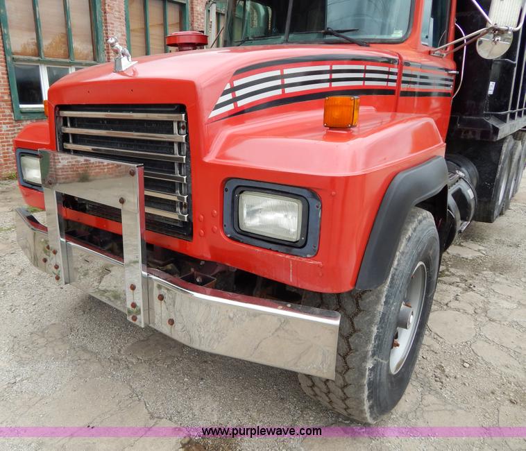 image for item H3450 1993 Mack RD690S triple axle dump truck