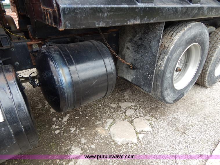 image for item H3450 1993 Mack RD690S triple axle dump truck