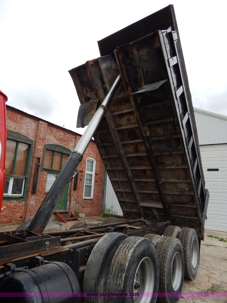 image for item H3450 1993 Mack RD690S triple axle dump truck