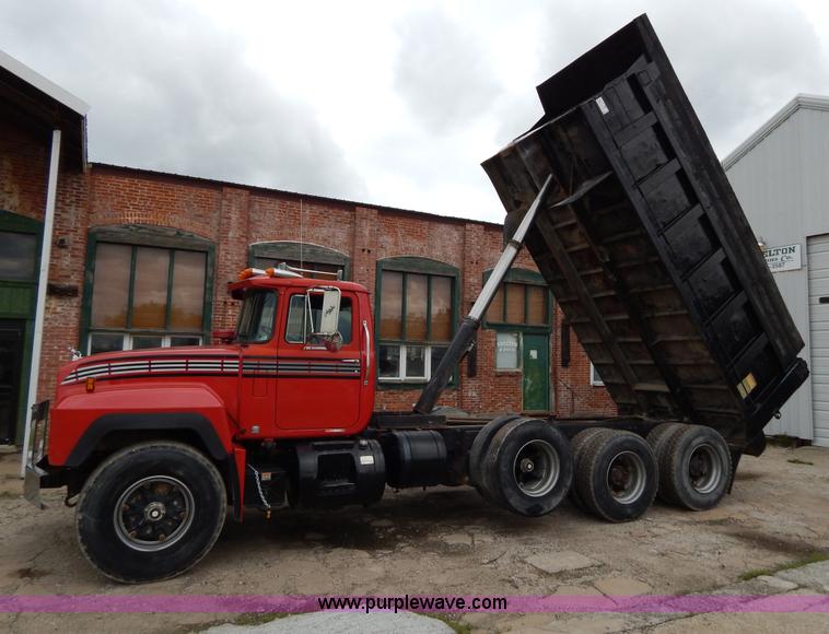 image for item H3450 1993 Mack RD690S triple axle dump truck