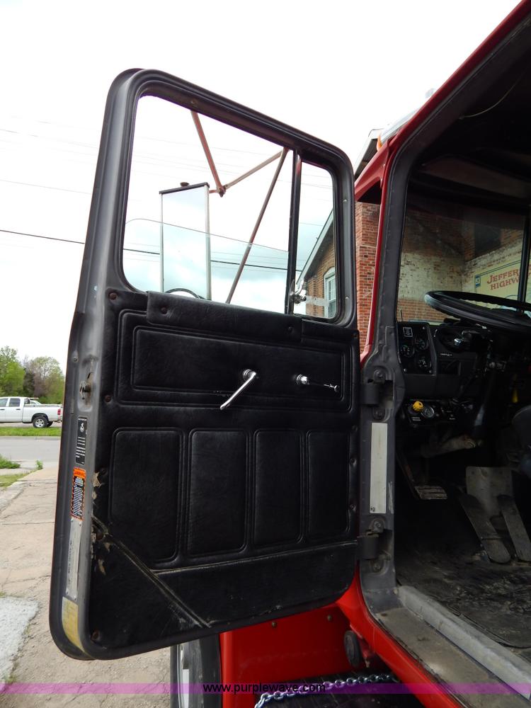 image for item H3450 1993 Mack RD690S triple axle dump truck