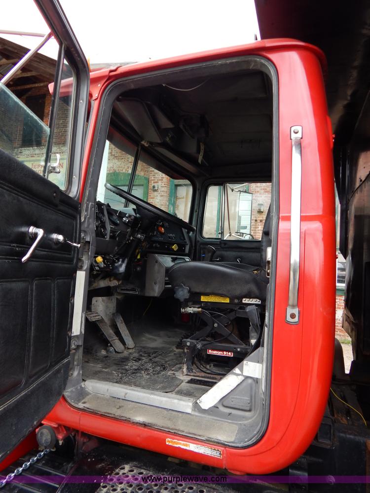 image for item H3450 1993 Mack RD690S triple axle dump truck