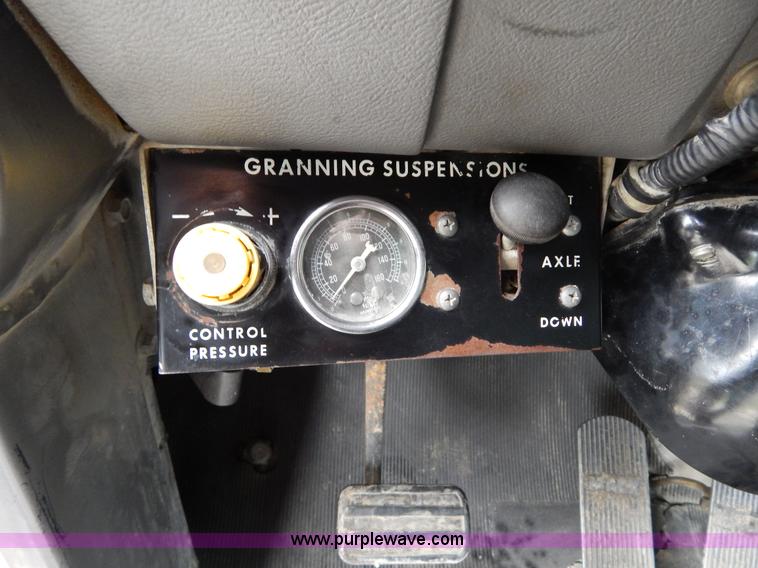 image for item H3450 1993 Mack RD690S triple axle dump truck