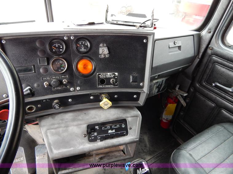 image for item H3450 1993 Mack RD690S triple axle dump truck