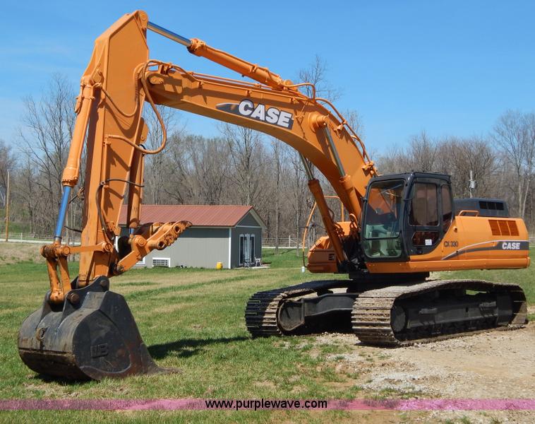 image for item H3456 2005 Case CX330 excavator