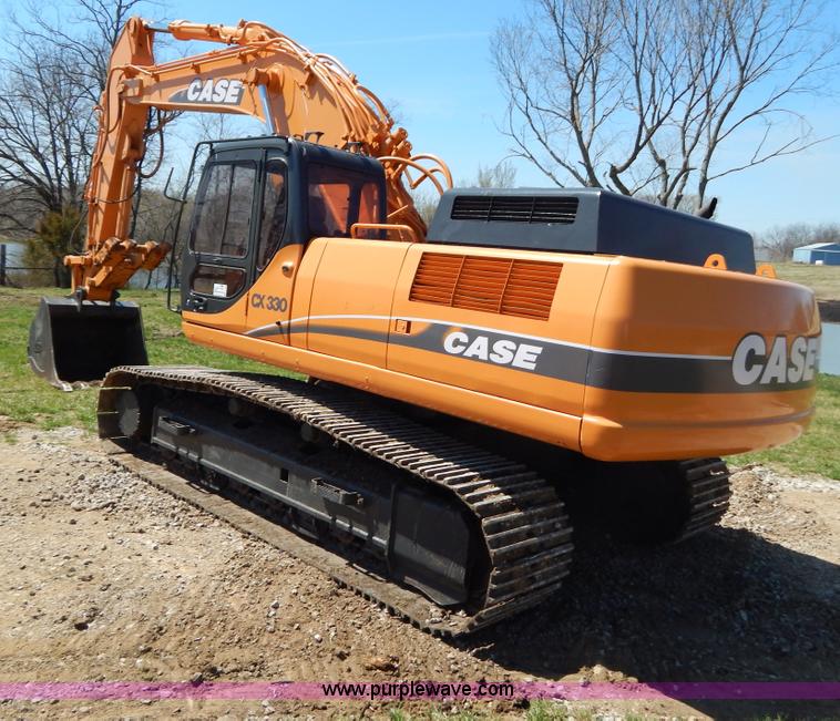 image for item H3456 2005 Case CX330 excavator