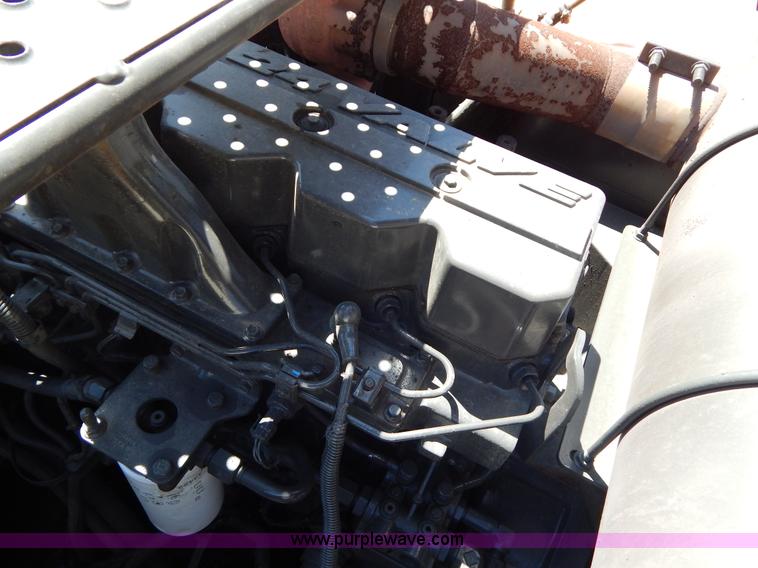 image for item H3456 2005 Case CX330 excavator