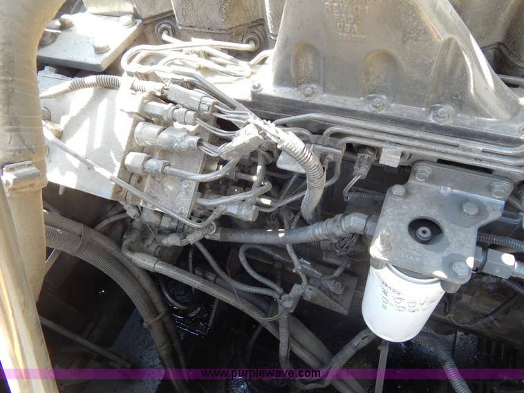 image for item H3456 2005 Case CX330 excavator