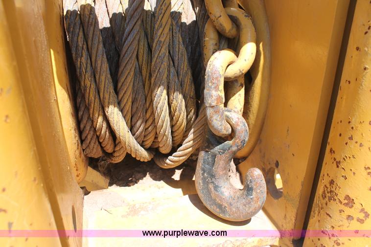 image for item H5674 2003 Caterpillar D6R XL Series II dozer