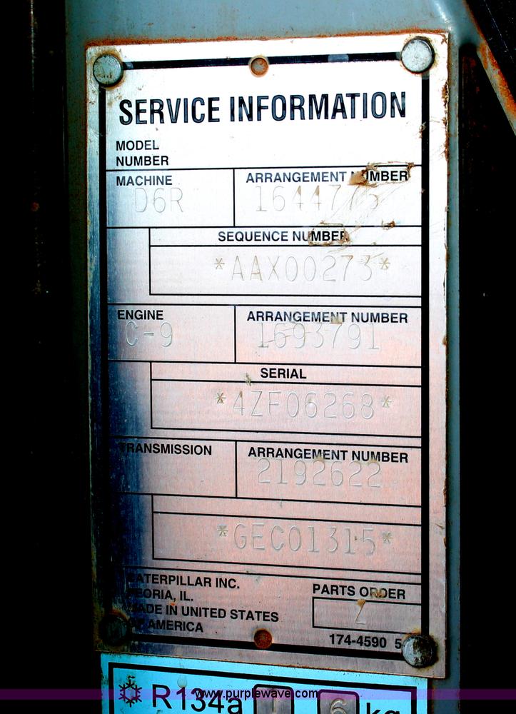 image for item H5674 2003 Caterpillar D6R XL Series II dozer