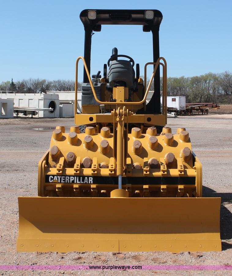 image for item H5675 2003 Caterpillar CP-433E vibratory padfoot compactor