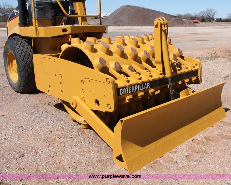 image for item H5675 2003 Caterpillar CP-433E vibratory padfoot compactor