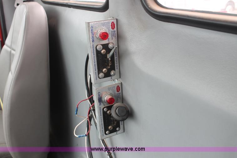 image for item H5680 1997 Freightliner FL80 semi truck