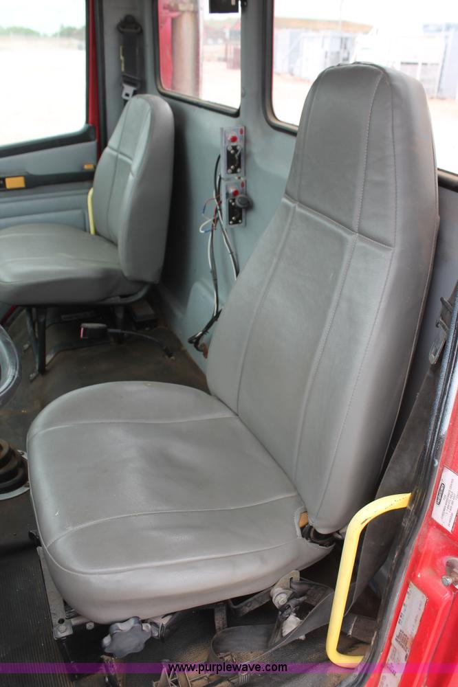 image for item H5680 1997 Freightliner FL80 semi truck