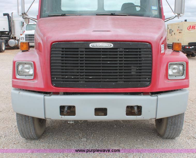 image for item H5680 1997 Freightliner FL80 semi truck