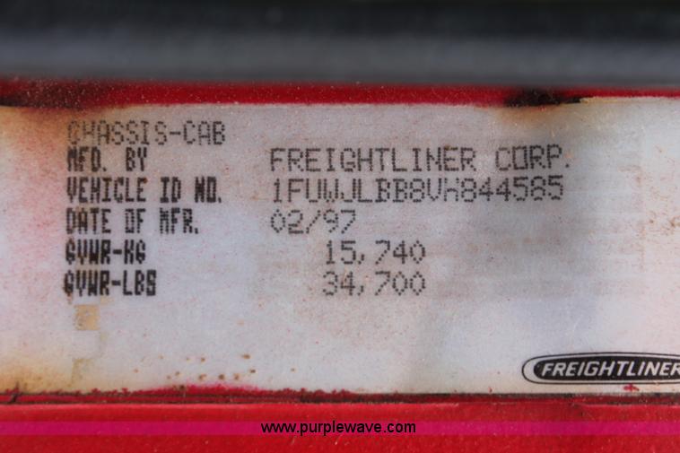 image for item H5680 1997 Freightliner FL80 semi truck