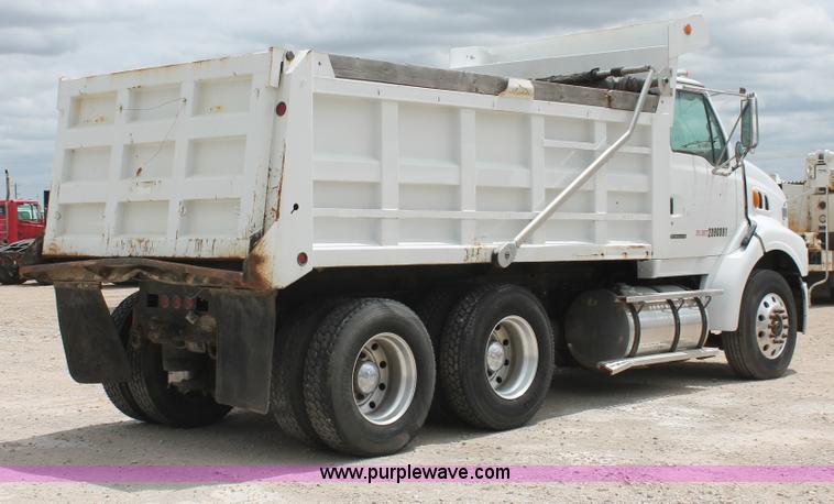 image for item H5681 2002 Sterling AT9500 Dump truck
