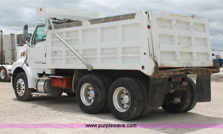 image for item H5681 2002 Sterling AT9500 Dump truck