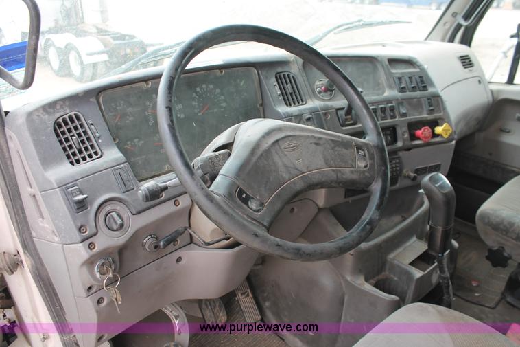 image for item H5681 2002 Sterling AT9500 Dump truck