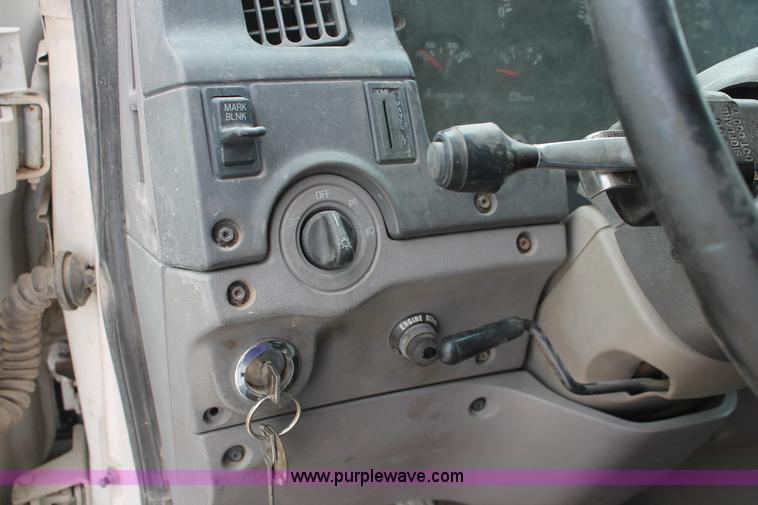 image for item H5681 2002 Sterling AT9500 Dump truck