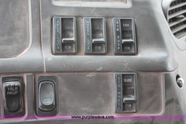 image for item H5681 2002 Sterling AT9500 Dump truck