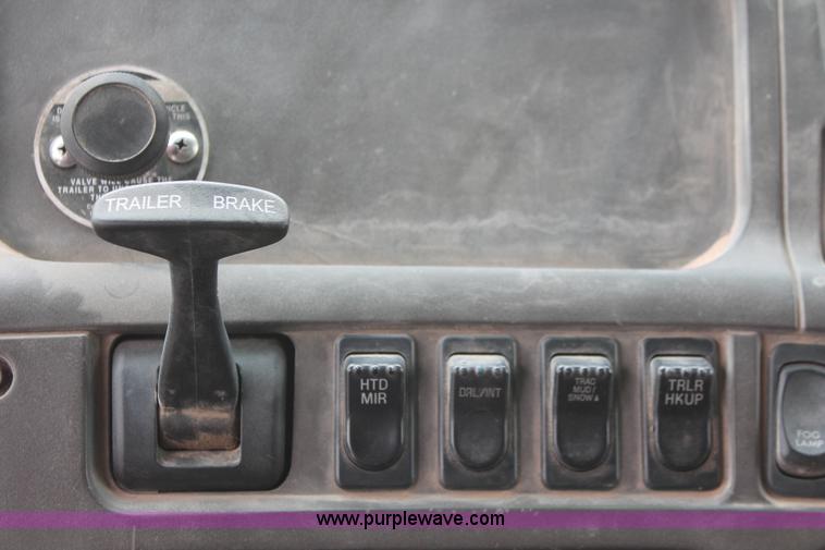 image for item H5681 2002 Sterling AT9500 Dump truck