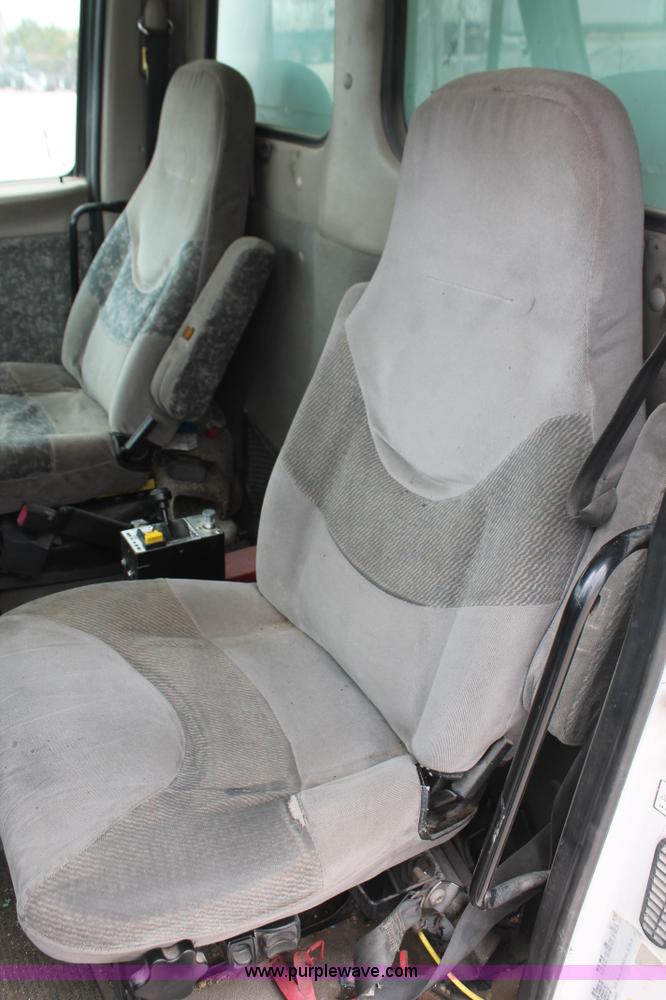 image for item H5681 2002 Sterling AT9500 Dump truck