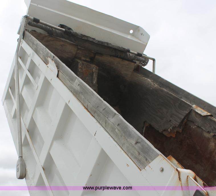 image for item H5681 2002 Sterling AT9500 Dump truck