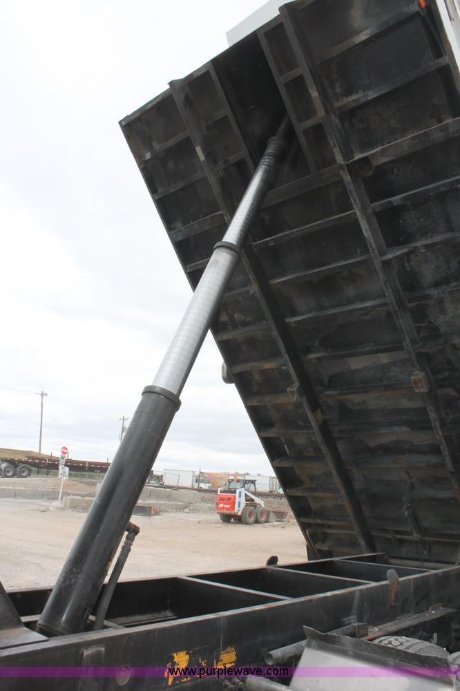 image for item H5681 2002 Sterling AT9500 Dump truck