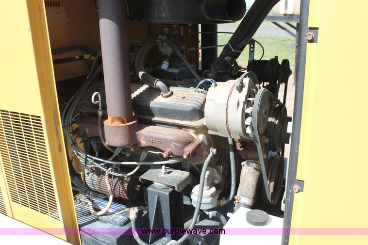 image for item H5687 1994 Olympian 93A 04491 S generator