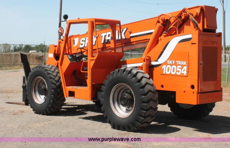 image for item H5690 1999 SkyTrack 10542 telehandler