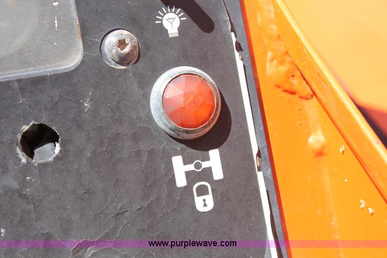 image for item H5690 1999 SkyTrack 10542 telehandler