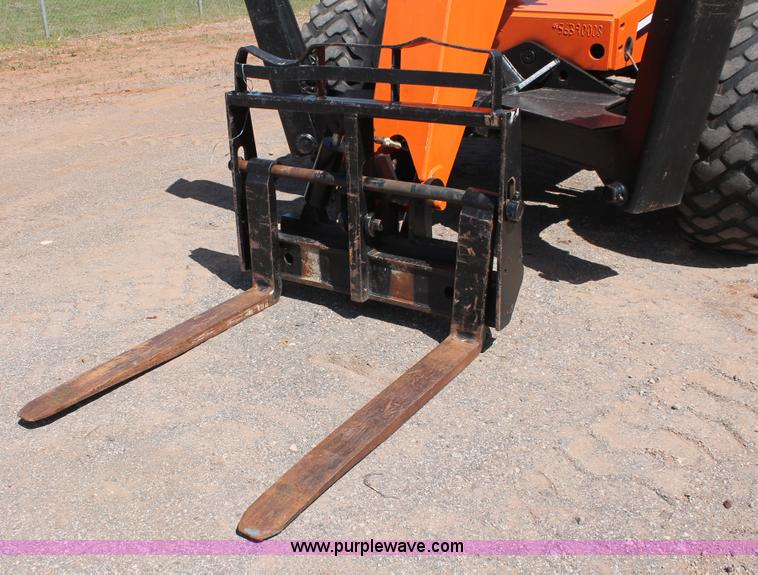 image for item H5690 1999 SkyTrack 10542 telehandler