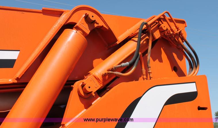 image for item H5690 1999 SkyTrack 10542 telehandler