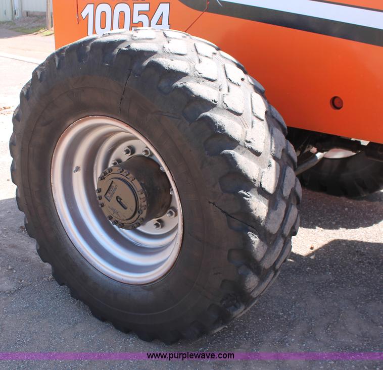 image for item H5690 1999 SkyTrack 10542 telehandler