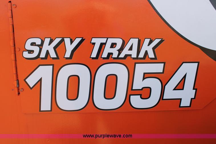 image for item H5690 1999 SkyTrack 10542 telehandler