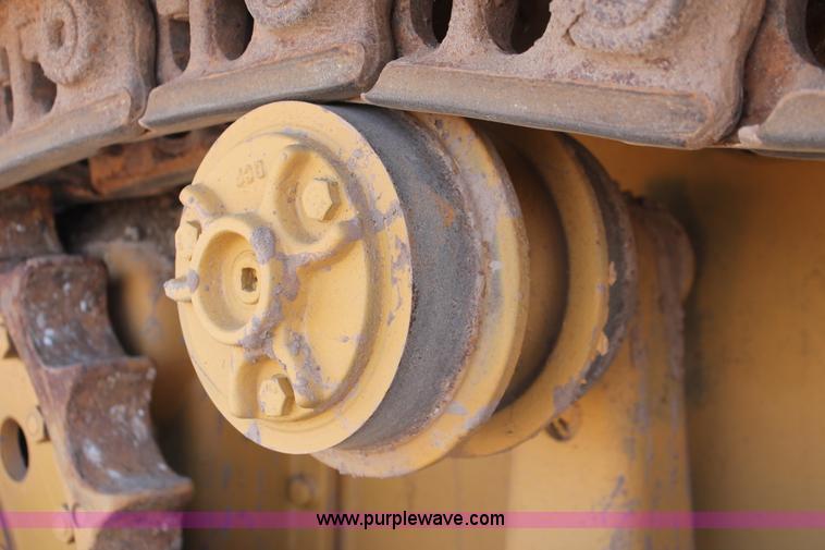 image for item H5692 1978 Caterpillar D5B dozer