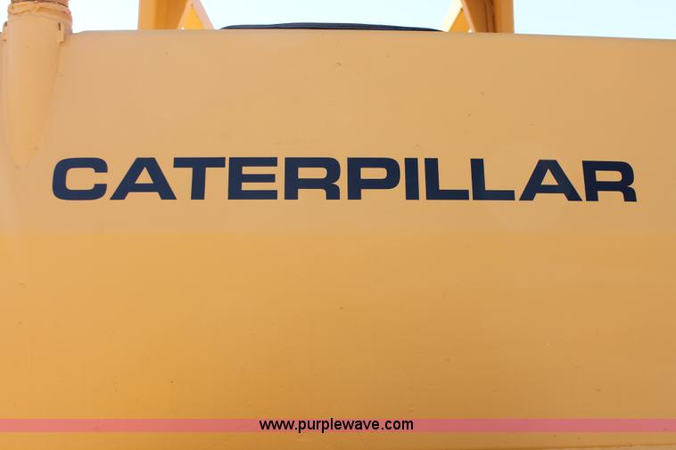 image for item H5692 1978 Caterpillar D5B dozer