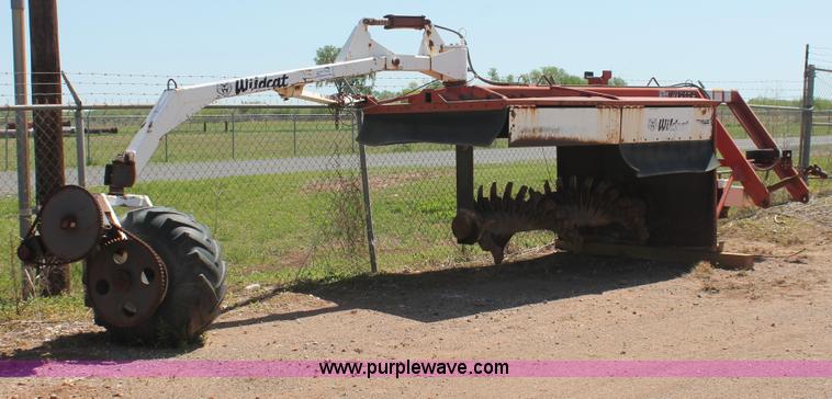 image for item H5693 Wildcat CX700-AM compost turner
