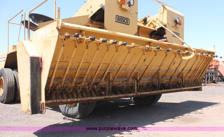 image for item H5695 Rosco Flaherty SPK-H chip spreader