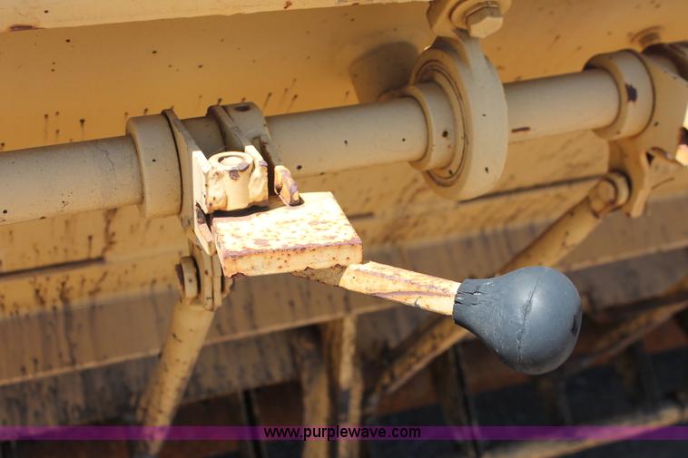 image for item H5695 Rosco Flaherty SPK-H chip spreader