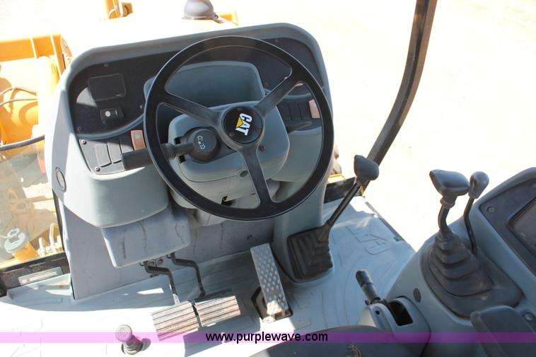 image for item H5696 2006 Caterpillar 416D backhoe