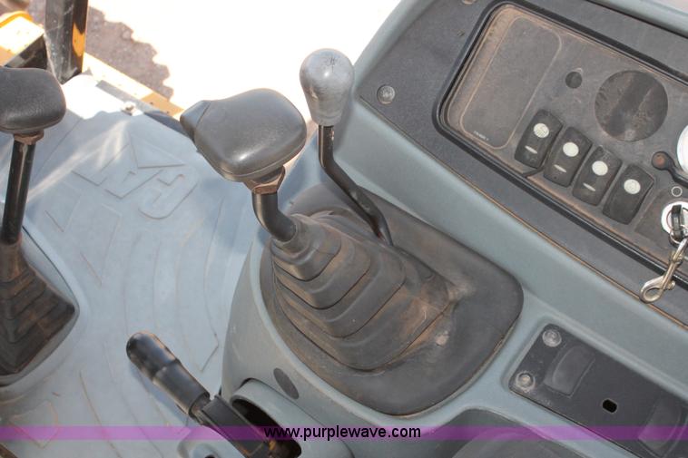 image for item H5696 2006 Caterpillar 416D backhoe