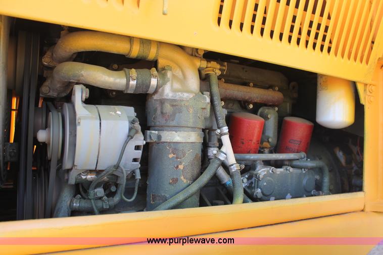 image for item H5697 1984 Fiat-Allis FR12 wheel loader