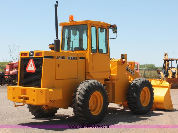 image for item H5698 1990 John Deere 544E wheel loader