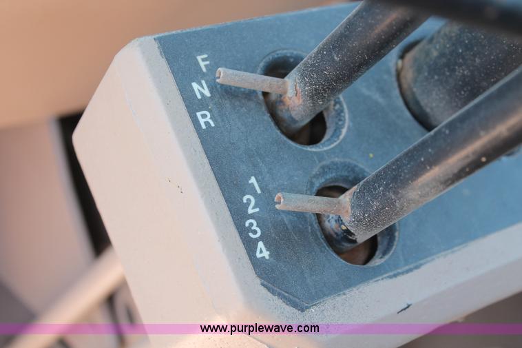 image for item H5698 1990 John Deere 544E wheel loader