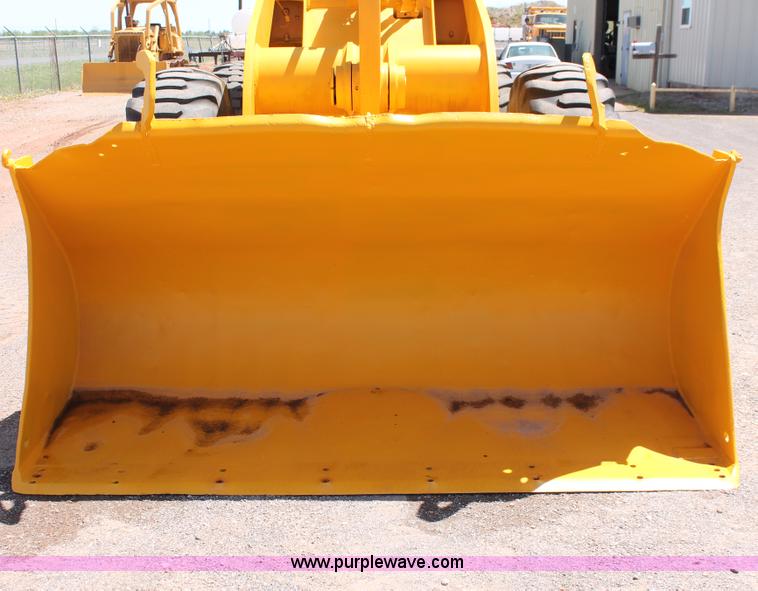 image for item H5698 1990 John Deere 544E wheel loader